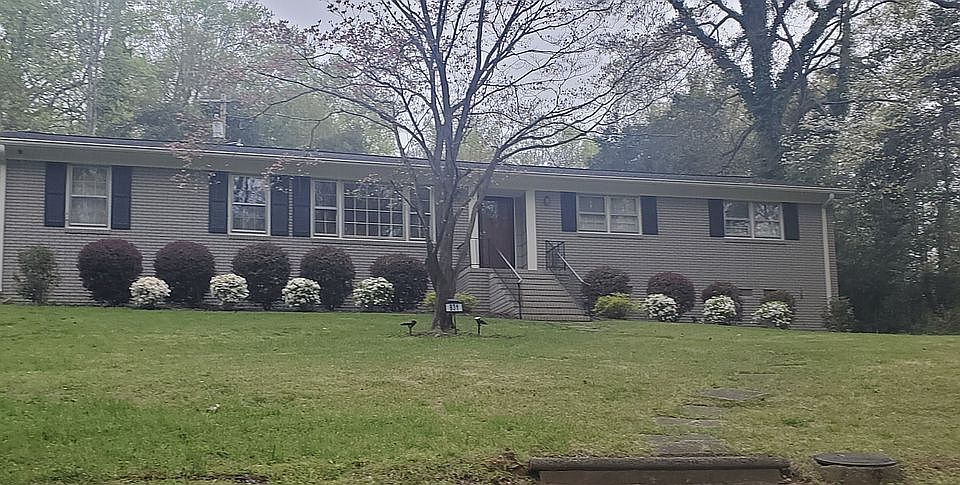1st image of 931 Brentwood Dr