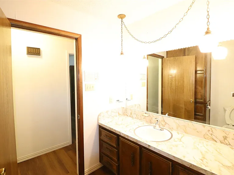 3420 Willowcrest Dr — Photo 10