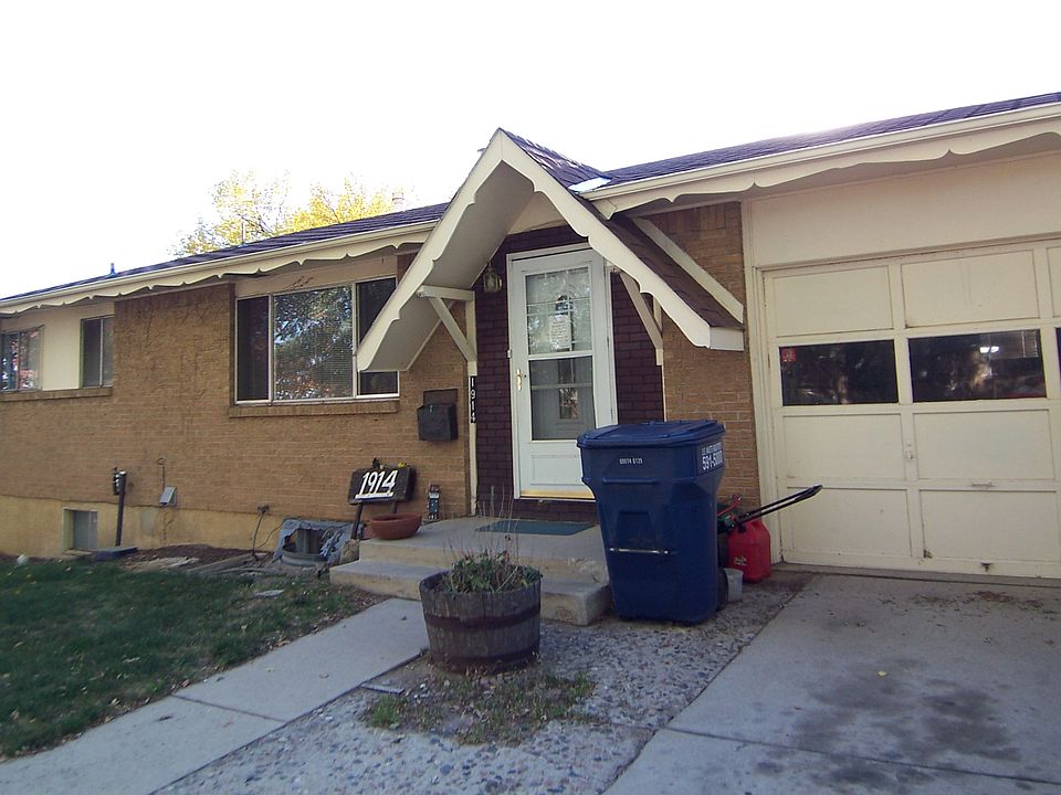 2nd image of 1914 Sussex Ln