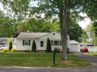 64 White Oak Rd, Springfield, MA 01128