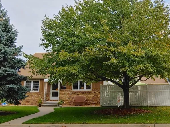 347 13th Ave S, South Saint Paul, MN 55075