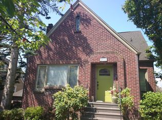 2911 11th Ave W, Seattle, WA 98119