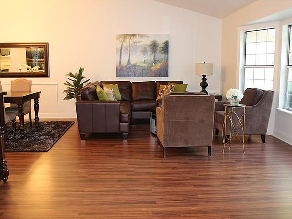 2nd image of 6537 Fairway Hill Ct