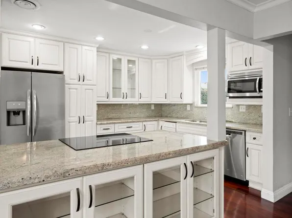 2634 Juan St, San Diego, CA 92110