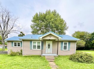 4704 Mammoth Cave Rd, Cave City, KY 42127