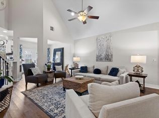 135 Greathouse Vlg, Decatur, TX 76234