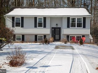 7732 Donegal Bay Dr, Glen Burnie, MD 21060