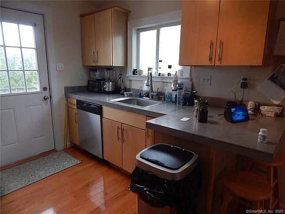 5th image of 33 James St
