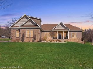 2385 S Sashabaw Rd, Ortonville, MI 48462