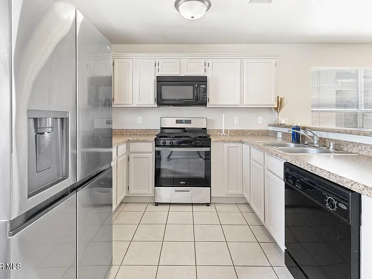 11960 Mesquite Lake Ln — Photo 10