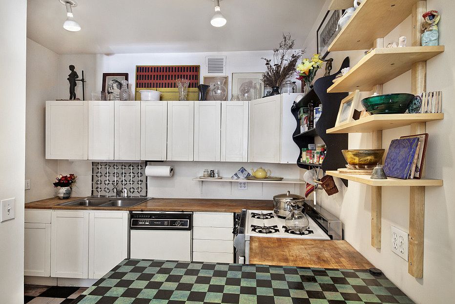 1st image of 508 E 6th St APT 1A