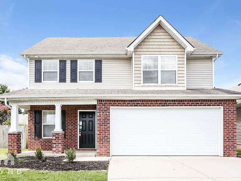 1634 Beaconcrest Cir — Photo 1