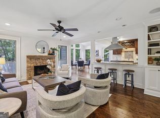 2005 Canyon Point Cir, Roswell, GA 30076