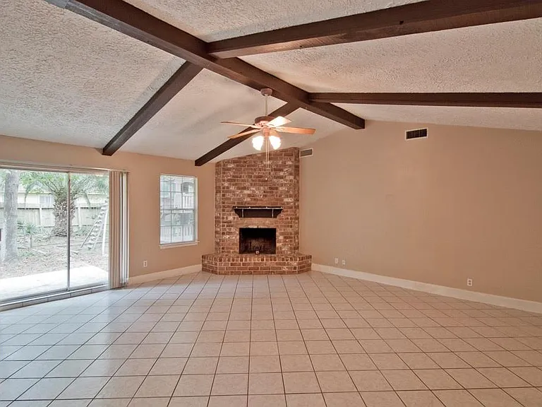 2107 W Lacey Oak Cir — Photo 14