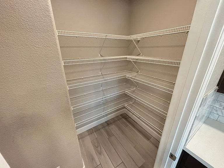 11194 Formosa Springs Ct — Photo 21