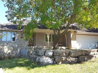 6805 Mill Creek Rd, Shawnee, KS 66217