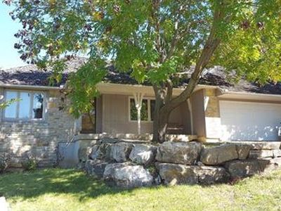6805 Mill Creek Rd, Shawnee, KS, 66217