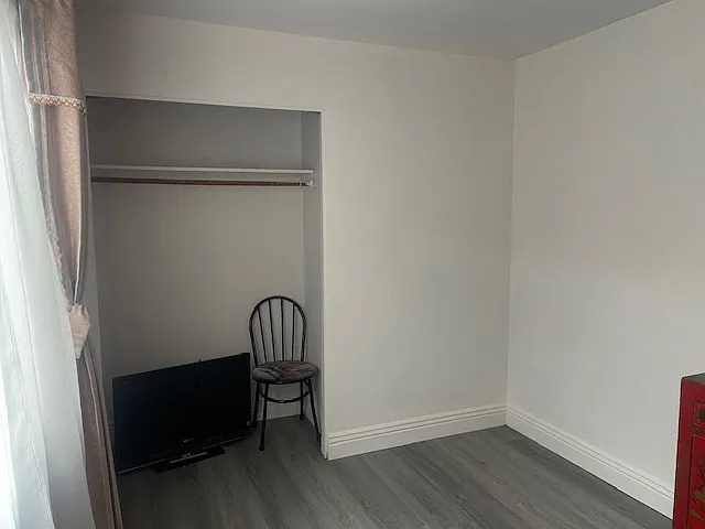 1 bed, $960 — Photo 2