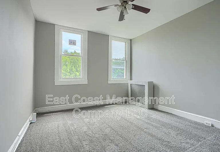 1514 E Federal St — Photo 14