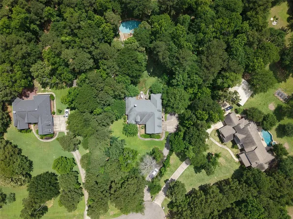 8556 Prince William Ct, Montgomery, TX 77316