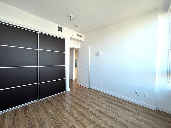 3rd image of 8080 Cambie Rd #716