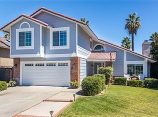 220 Eastpark Ln, Redlands, CA 92374