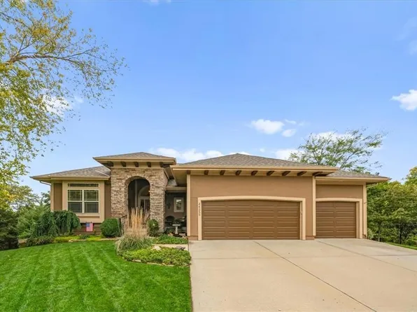 24255 W 123rd Ter, Olathe, KS 66061