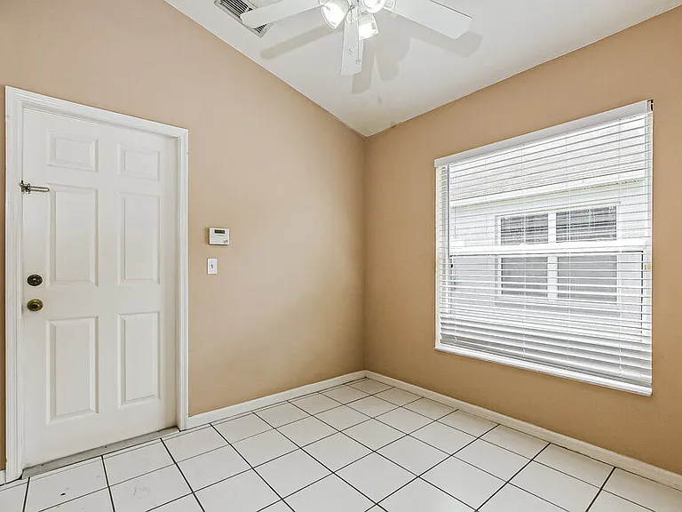 10129 Dean Point Pl — Photo 11