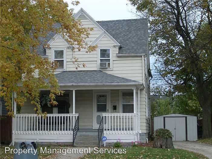 1st image of 1737 E 30th St