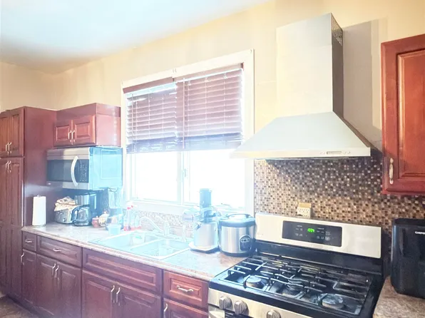 1809 43rd Street image 7 of 27