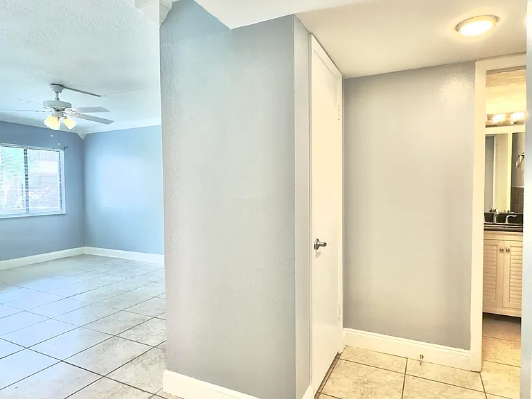 164 San Paulo Ct #5 — Photo 5