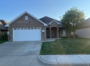 14 Hinders Dr, Canyon, TX 79015