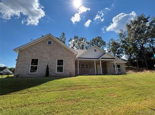 85 Fairway Dr, Millbrook, AL 36054