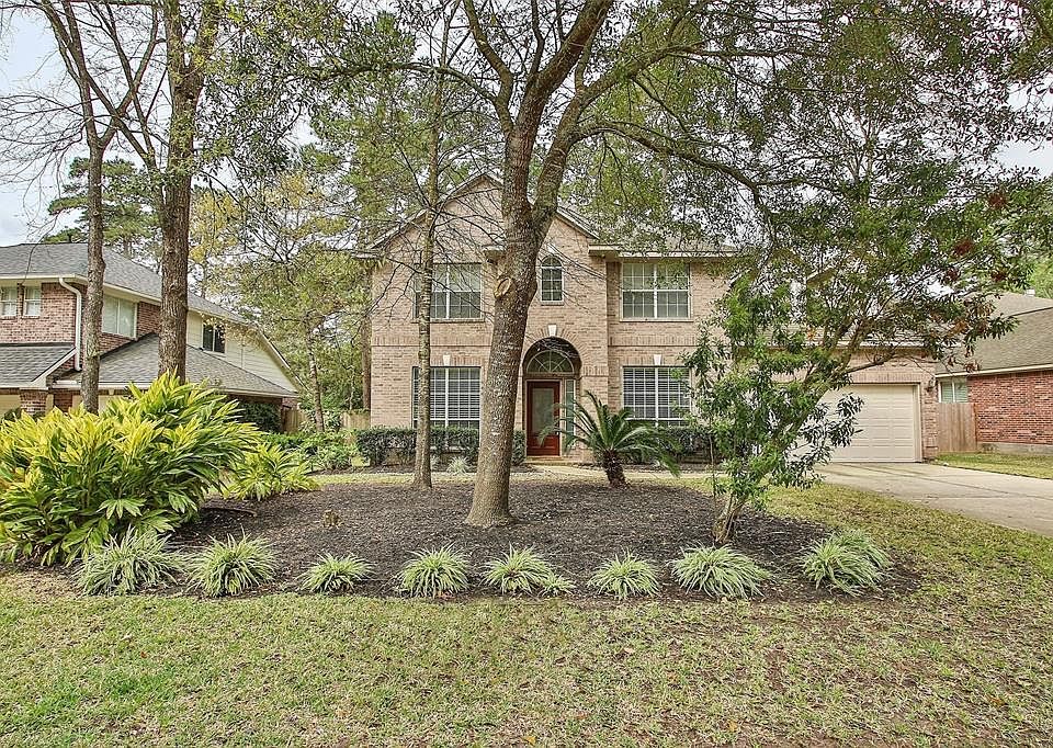 1st image of 90 E Evangeline Oaks Cir