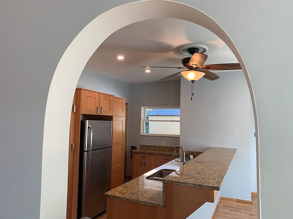 Large Eat-in Kitchen open to Dining Room