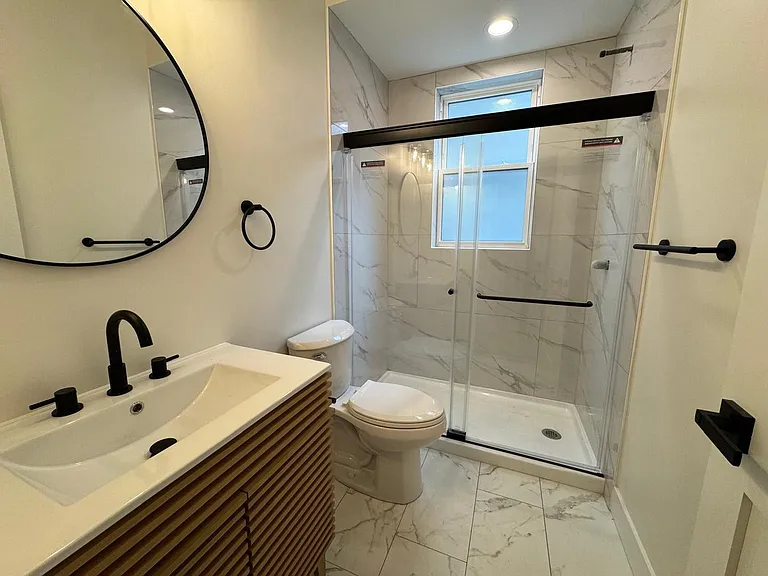 2522 W Charleston St #2 — Photo 12