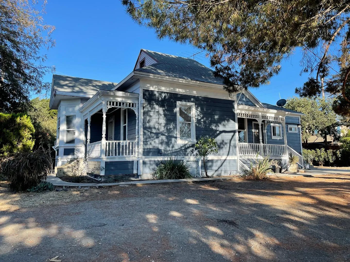 1449 Clayton Rd photo 1