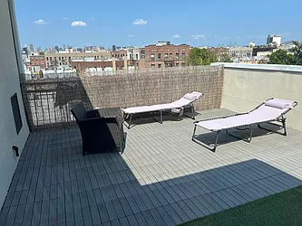 Rented by Celine Moradof-Nazarian, LREB