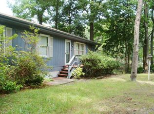 225 Berryville Rd, Deltaville, VA 23043
