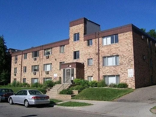 2100 Aldrich Ave S #306