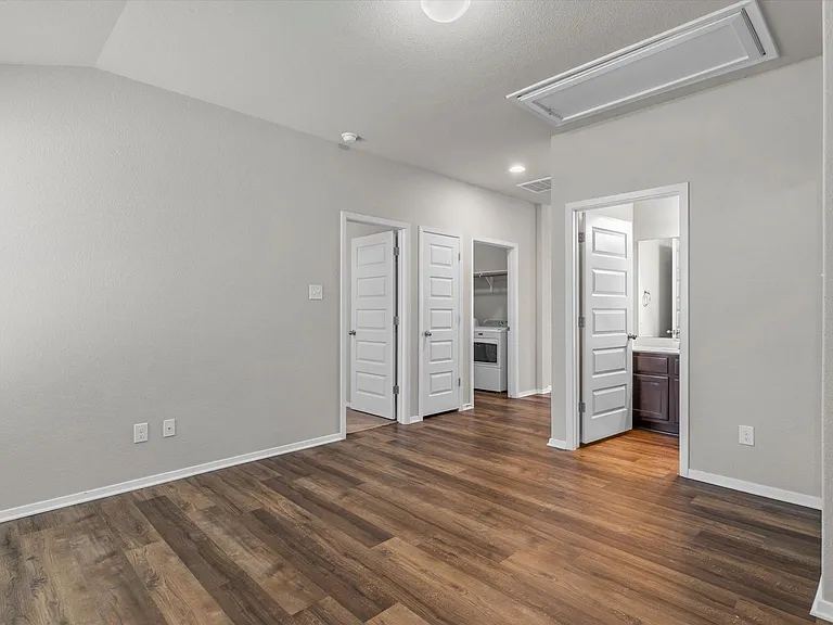 3906 Crockett Ave — Photo 22