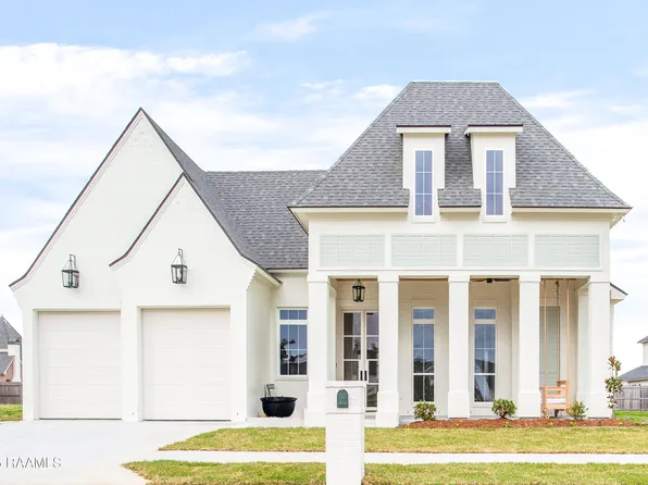 407 Gunter Grass Ct, Lafayette, LA 70508