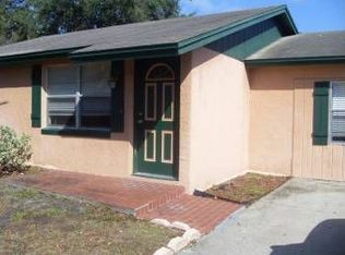 8905 High Ridge Ct, Tampa, FL 33634