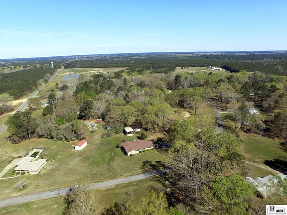 3rd image of 264 Deborah Rd