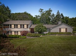759 Rock Spring Rd, Bloomfield Hills, MI 48304