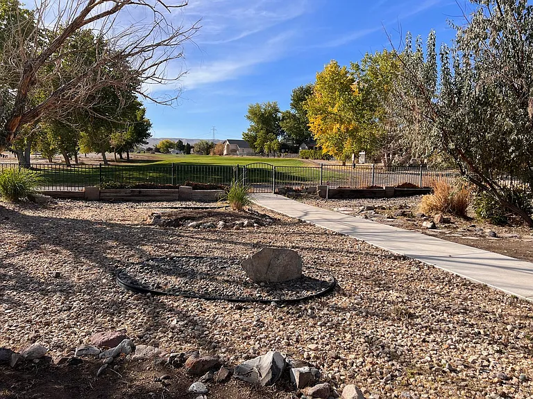 1021 Pepper Ln — Photo 40