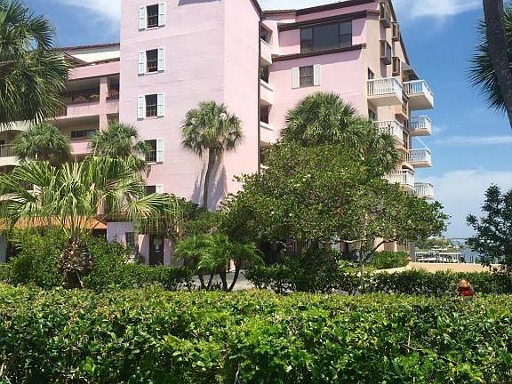 2nd image of 643 Marina Point Dr