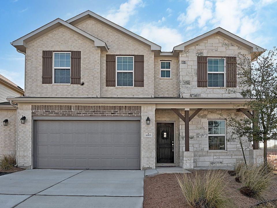 Front of house. Great curb appeal!