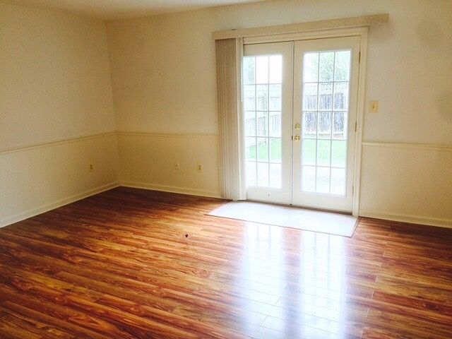 2nd image of 20210 Kellys Ln