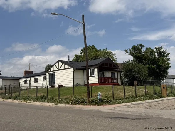 800 E 3rd St, Cheyenne, WY 82007